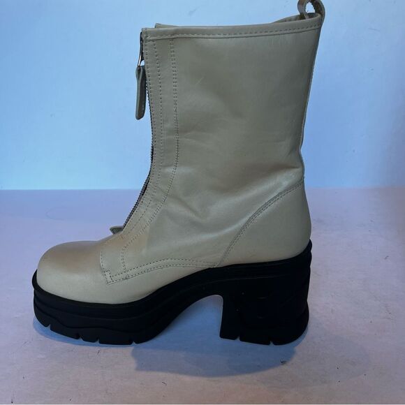Free People Women's Myles Zip Front Leather Heeled Boots Ivory Size 9 Chunky - Picture 3 of 9